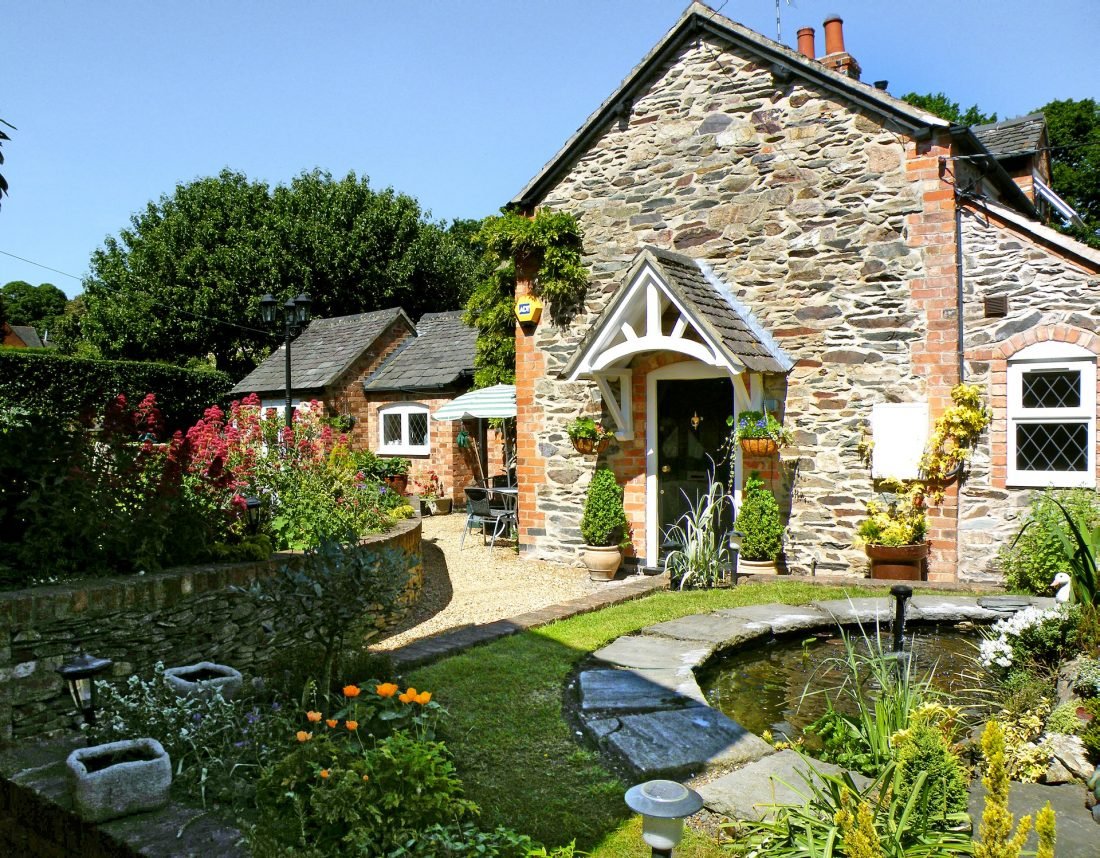 Woodhouse Eaves Cottage Refurbishment & Extension Long Brothers